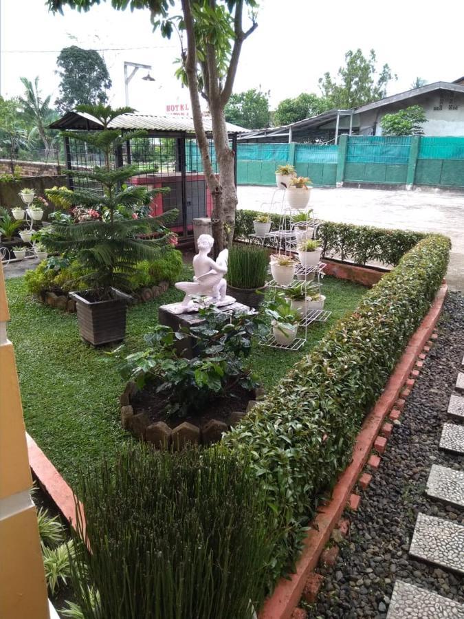 Hotel Nayora Prabumulih Perabumulih Luaran gambar